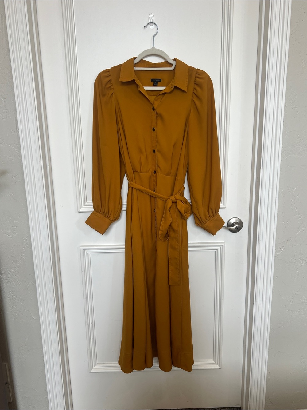 EUC Ann Taylor Long Sleeve Button Down Long Sleeve Dress. Size 10. Mustard Gold